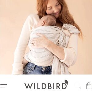 Like new condition wildbird ring sling